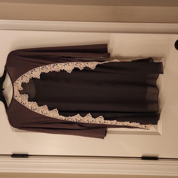 Pink Coconut Boutique, XXL, Olive Green Tunic - Picture 2 of 4